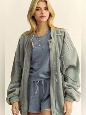 Exposed Seam Zip Up Dropped Shoulder Jacket